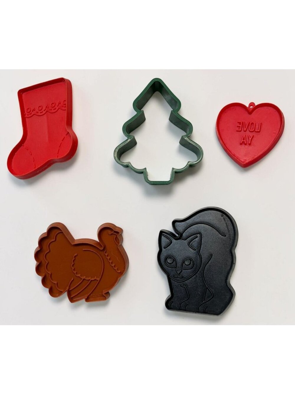 Vintage Hallmark Holiday Cookie Cutter Set Stocking Tree Heart Turkey Cat